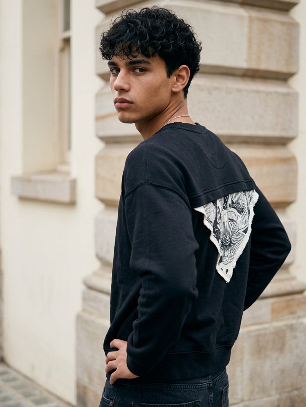 Denim & Flower Bandana Back Crewneck Sweatshirt Black Boxy Fit Graphic NWT Men’s
